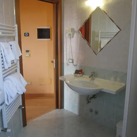 Al Sole - Enjoy Hotel