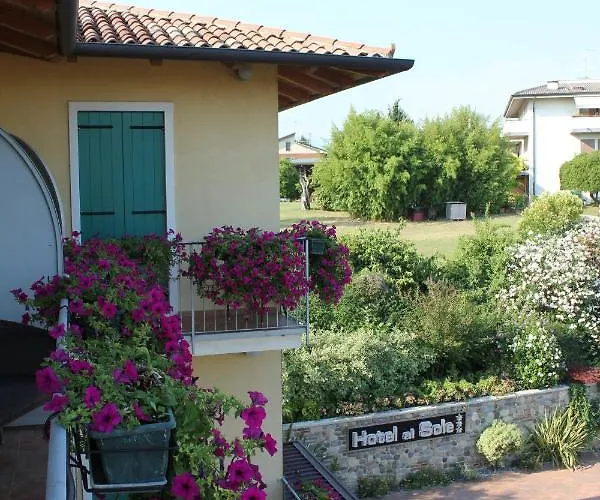 Al Sole - Enjoy ホテル 3*