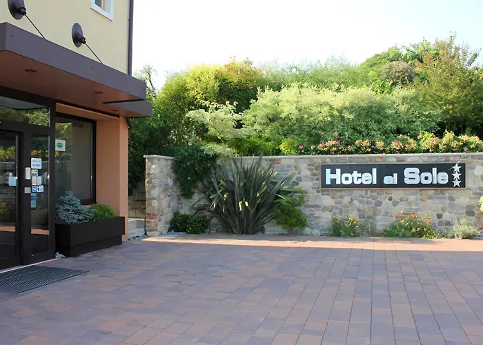 Al Sole - Enjoy ホテル カヴァイオーン・ヴェロネーゼ